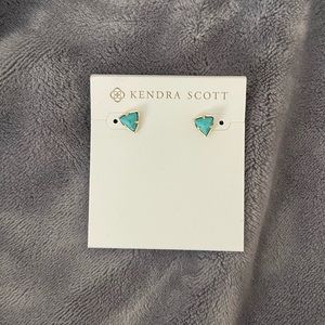 NEW Kendra Scott stud earrings